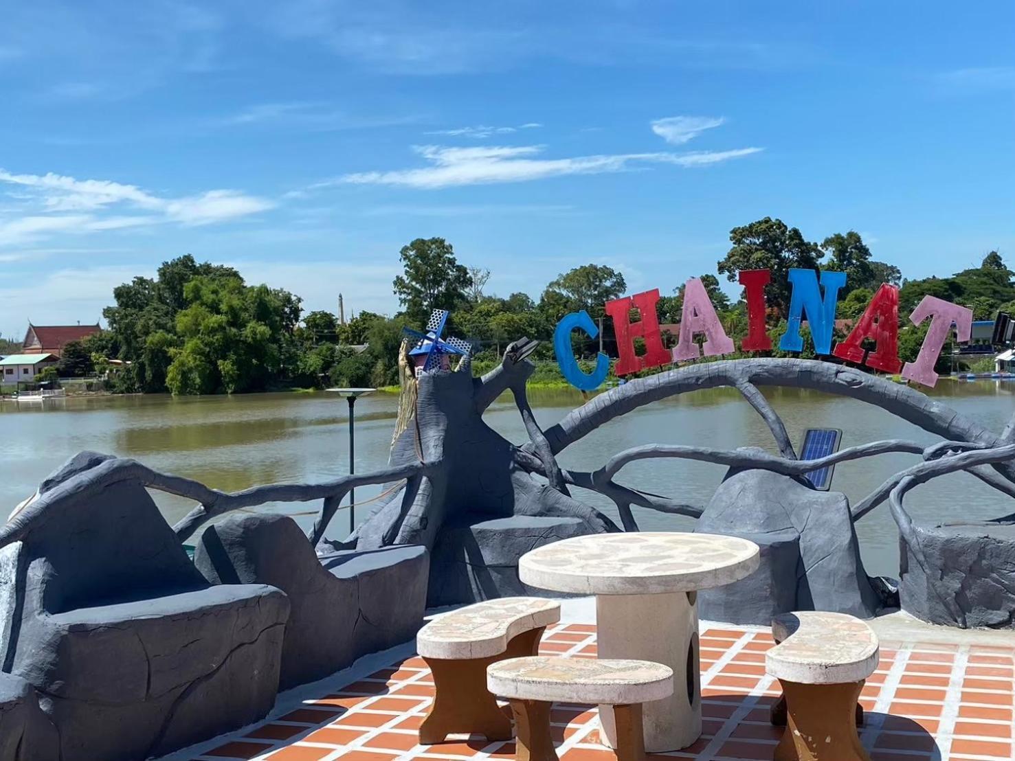 Suwanna Riverside Chainat Exterior photo
