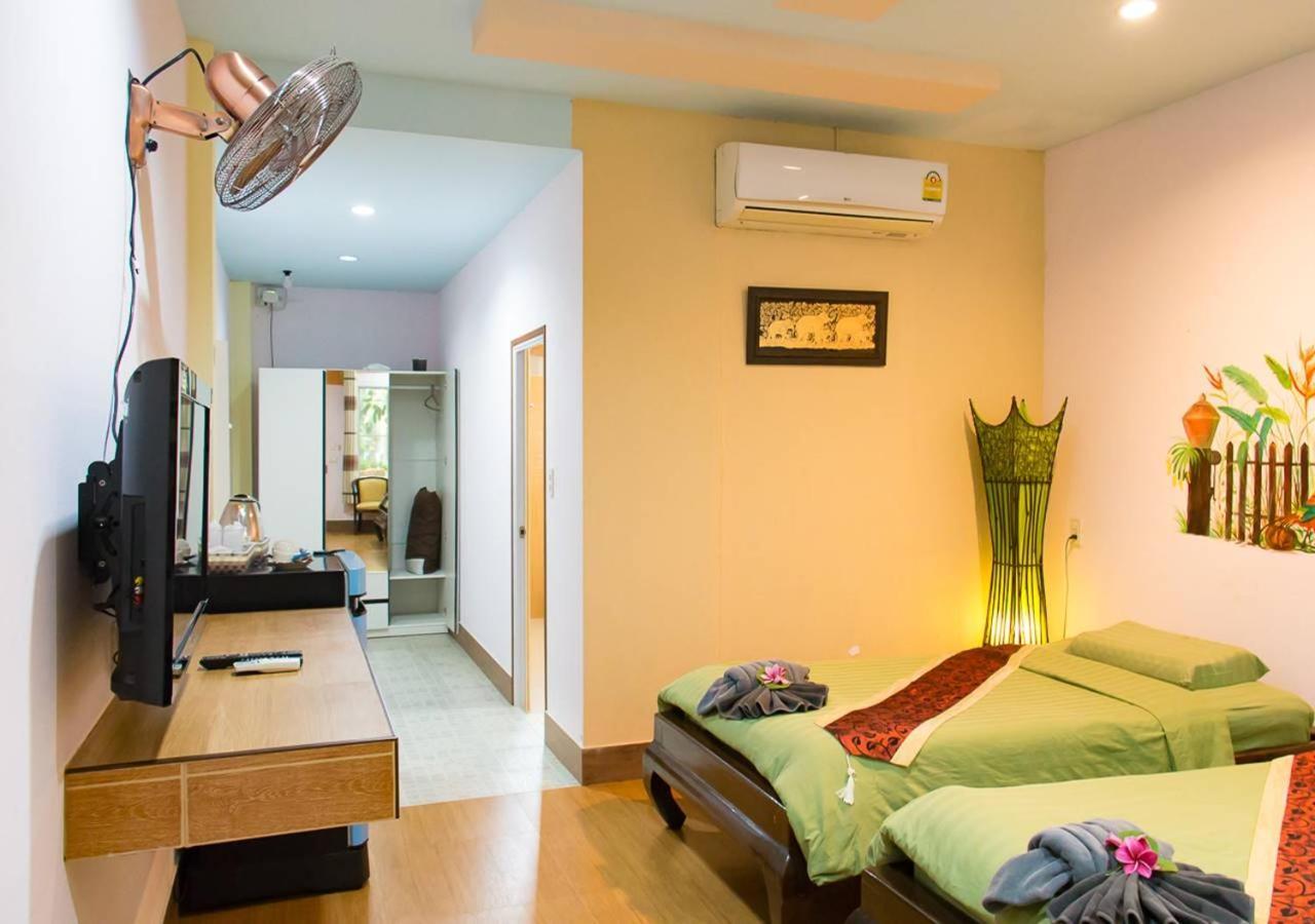 Suwanna Riverside Chainat Exterior photo