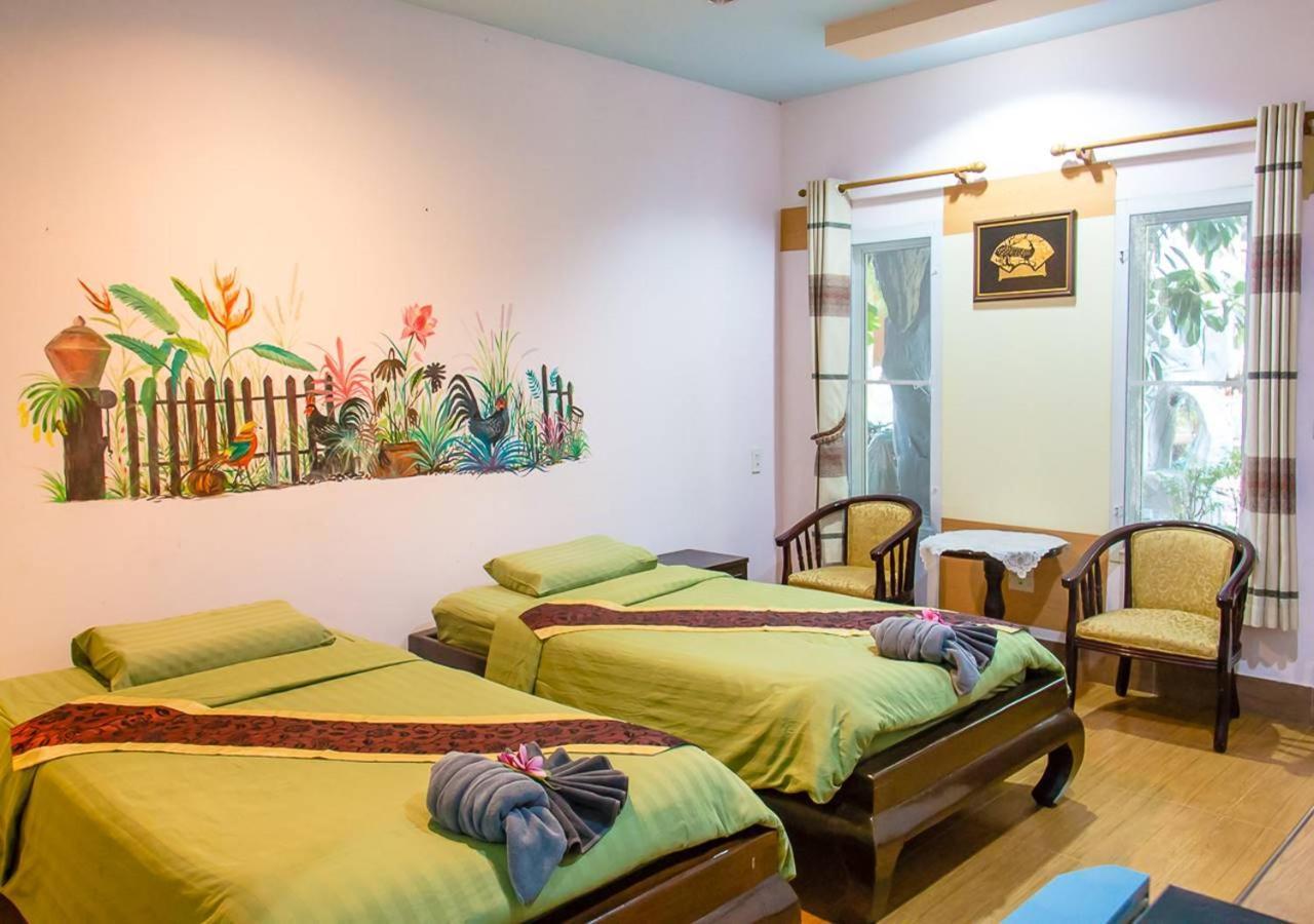 Suwanna Riverside Chainat Exterior photo